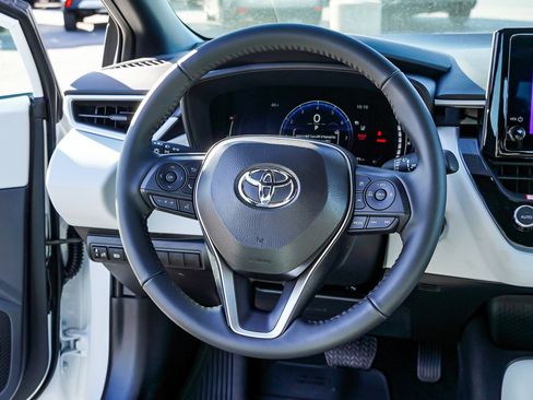 New 2026 Toyota Corolla SE image 31