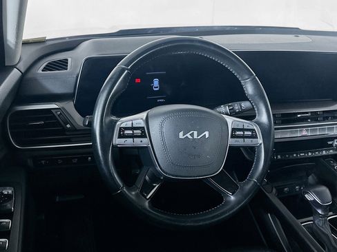 Used 2025 Kia Telluride S FWD image 18
