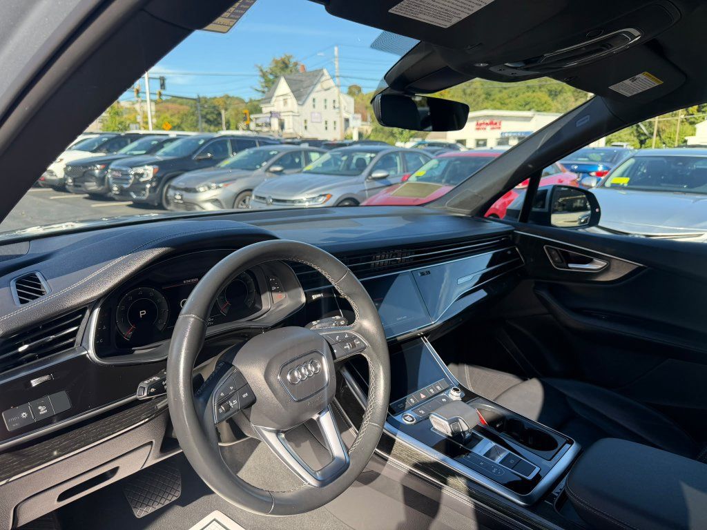 Used 2025 Audi Q7 3.0T Premium Plus AWD/4WD image 10