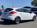 Used 2016 Ford Focus SE image 3