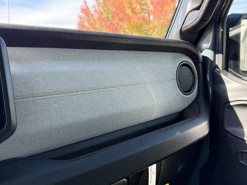 New 2025 Jeep Gladiator Sport image 25