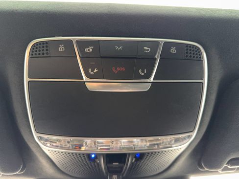 Used 2014 Mercedes-Benz S 550 Sedan w/ Sport Package image 32