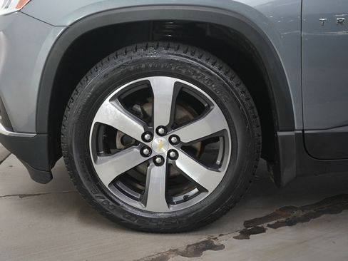 Used 2018 Chevrolet Traverse LT AWD/4WD image 26