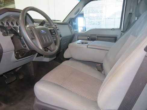 Used 2012 Ford F250 XLT w/ XLT Premium Pkg AWD/4WD image 20