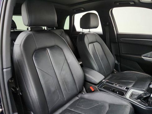 Used 2021 Audi Q3 2.0T Premium AWD/4WD image 24