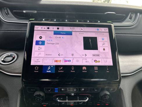 New 2025 Jeep Grand Cherokee L Limited image 31