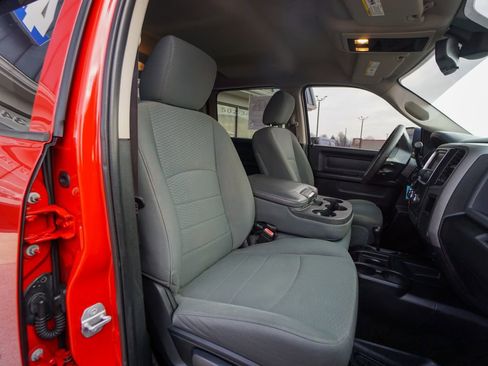 Used 2015 RAM 2500 Tradesman w/ Chrome Appearance Group image 27