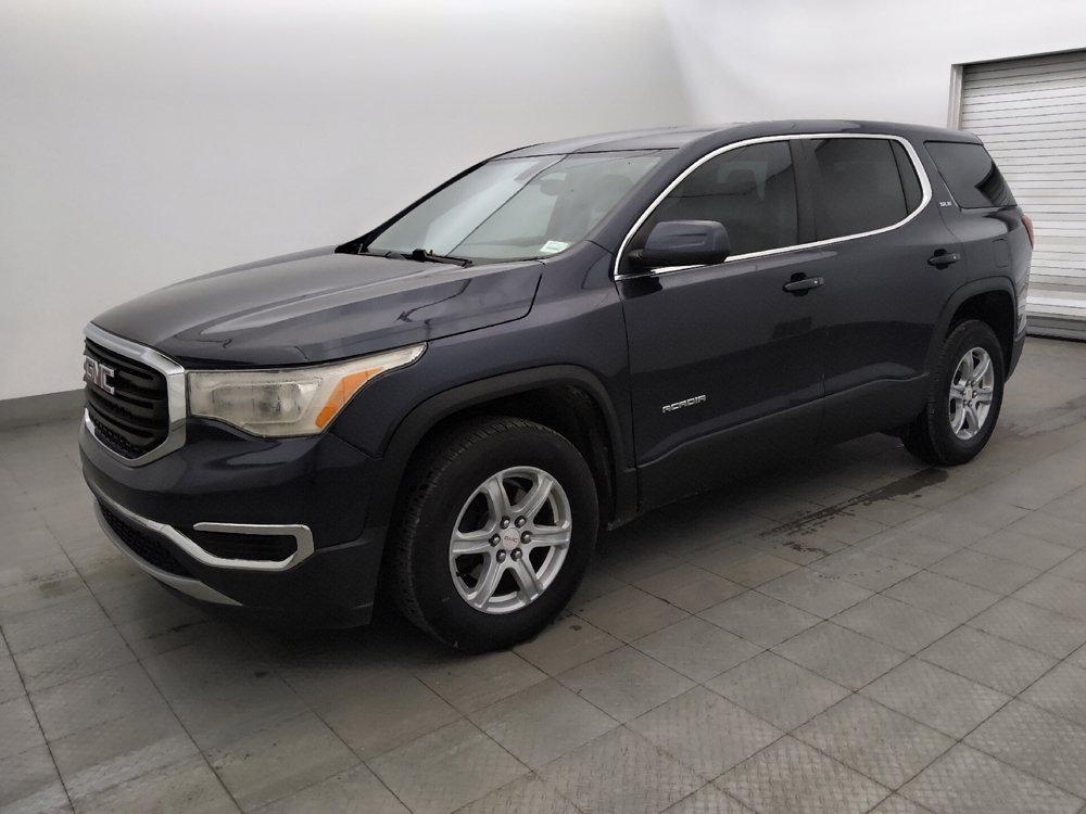 Used 2018 GMC Acadia SLE FWD image 2