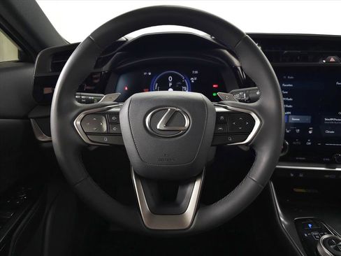 Used 2023 Lexus RZ 450e Premium image 20