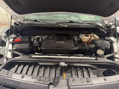 Used 2022 Chevrolet Silverado 1500 LT image 11