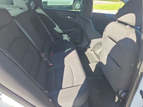 Used 2023 Chevrolet Malibu LS image 24
