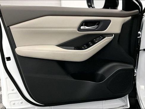 New 2026 Nissan Rogue Dark Armor AWD/4WD image 33