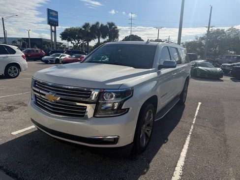 Used 2015 Chevrolet Suburban LTZ image 1