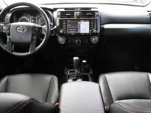 Used 2021 Toyota 4Runner Venture image 22