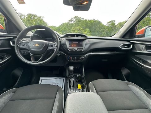 Certified 2022 Chevrolet TrailBlazer LT AWD/4WD image 26