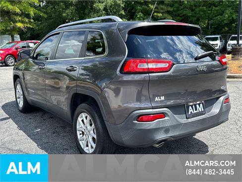 Used 2014 Jeep Cherokee Latitude image 9