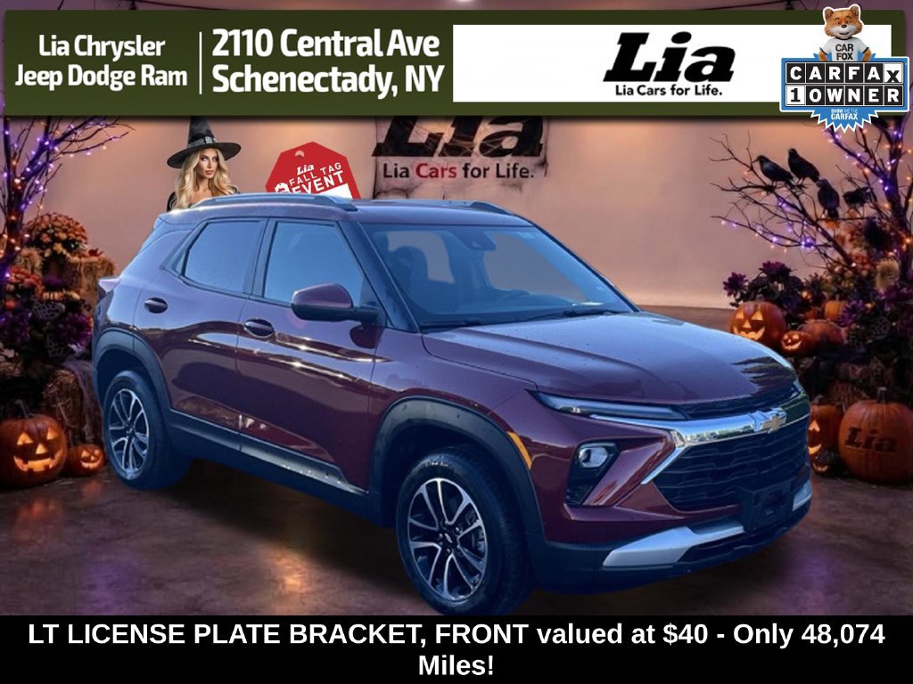 Used 2024 Chevrolet TrailBlazer LT AWD/4WD image 1