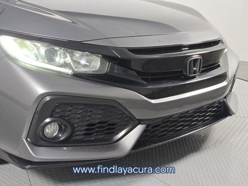 Used 2018 Honda Civic Sport image 10