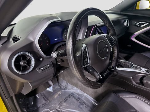 Used 2017 Chevrolet Camaro LT image 21