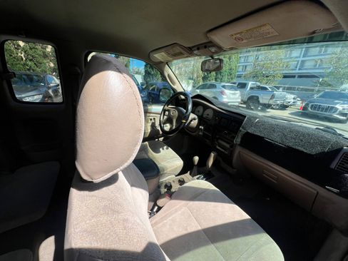 Used 2004 Toyota Tacoma 4x4 Xtracab V6 image 23