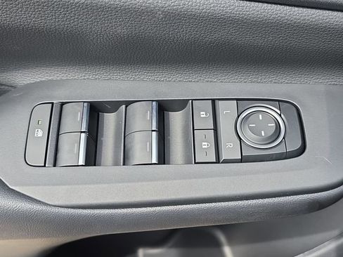 New 2026 Toyota Prius Plug-In Hybrid image 28