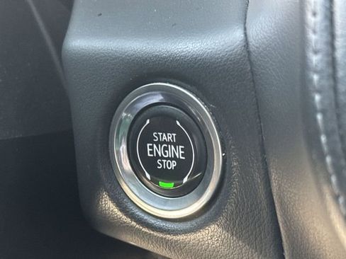 Used 2023 Chevrolet Tahoe Z71 w/ Luxury Package image 16