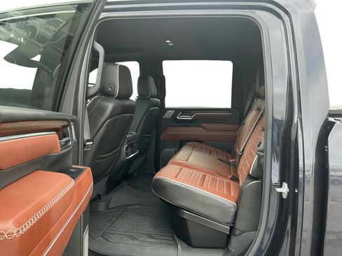 Used 2025 GMC Sierra 2500 Denali Ultimate AWD/4WD image 21