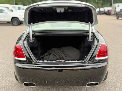 Used 2015 Rolls-Royce Wraith RWD image 9