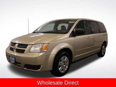 Used 2010 Dodge Grand Caravan SE FWD image 5