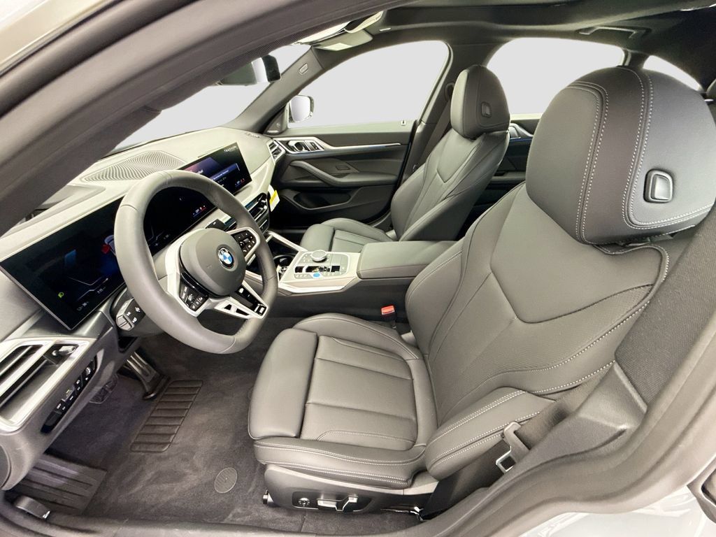 New 2026 BMW i4 xDrive40i w/ M Sport Package AWD/4WD image 18
