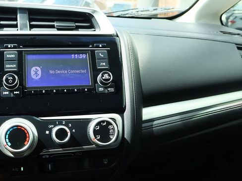 Used 2017 Honda Fit LX image 43