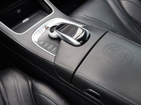 Used 2015 Mercedes-Benz S 63 AMG 4MATIC Sedan w/ Driver Assistance Package image 44