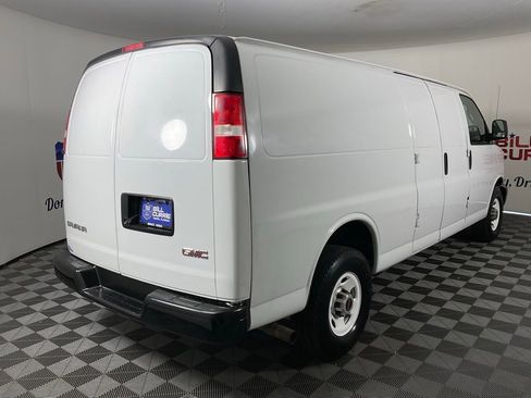 Used 2021 GMC Savana 2500 Extended image 3
