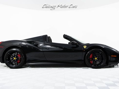 Used 2018 Ferrari 488 Spider RWD image 7