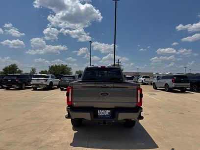 New 2026 Ford F250 Lariat w/ Black Appearance Package