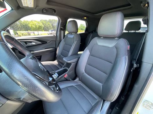 Used 2021 Chevrolet TrailBlazer RS w/ Sun and Liftgate Package FWD image 23