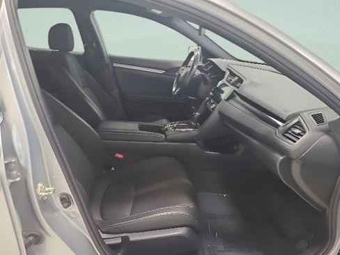 Used 2021 Honda Civic Sport image 12