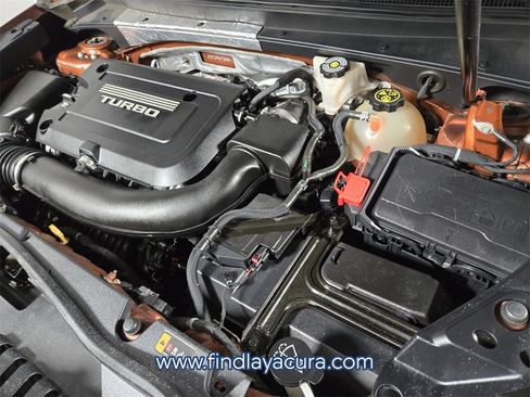 Used 2019 Cadillac XT4 Sport w/ Cold Weather Package image 18