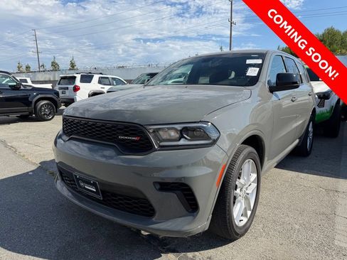 Used 2025 Dodge Durango GT AWD/4WD image 2