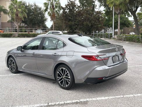 Used 2025 Toyota Camry XLE w/ Premium Plus Package FWD image 6