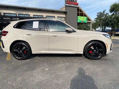 Used 2025 BMW X3 xDrive30i w/ M Sport Package AWD/4WD image 2
