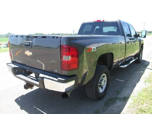 Used 2010 Chevrolet Silverado 3500 LT w/ Exterior Plus Package AWD/4WD image 4