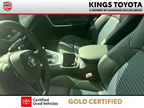 Used 2025 Toyota RAV4 XSE w/ Advanced Technology Package AWD/4WD image 11