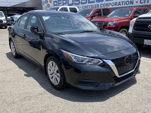 Used 2023 Nissan Sentra S FWD image 5