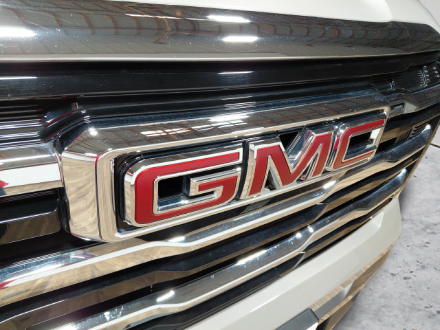 Used 2026 GMC Terrain Elevation AWD/4WD image 9