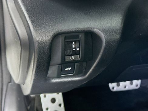 Used 2023 Toyota GR86 Premium w/ ALL Weather Mat Package (TMS) image 16