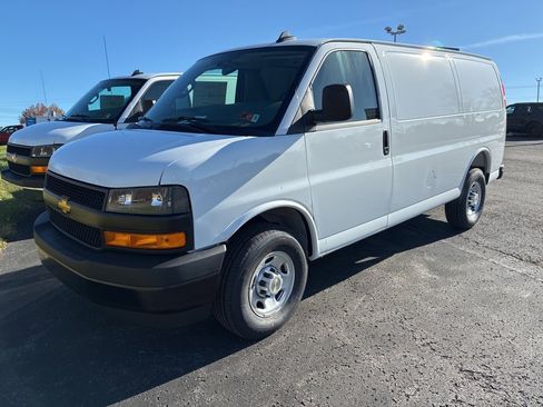 New 2025 Chevrolet Express 2500 w/ Driver Convenience Package image 3