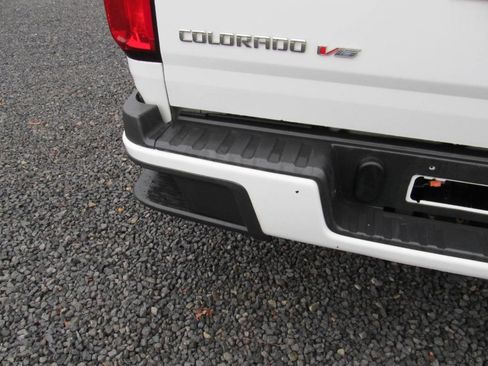 Used 2019 Chevrolet Colorado LT image 16