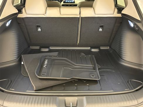 New 2026 Honda HR-V EX-L image 12