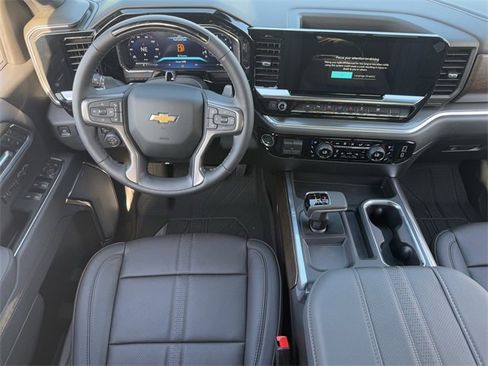New 2026 Chevrolet Silverado 1500 High Country w/ High Country Premium Package image 13